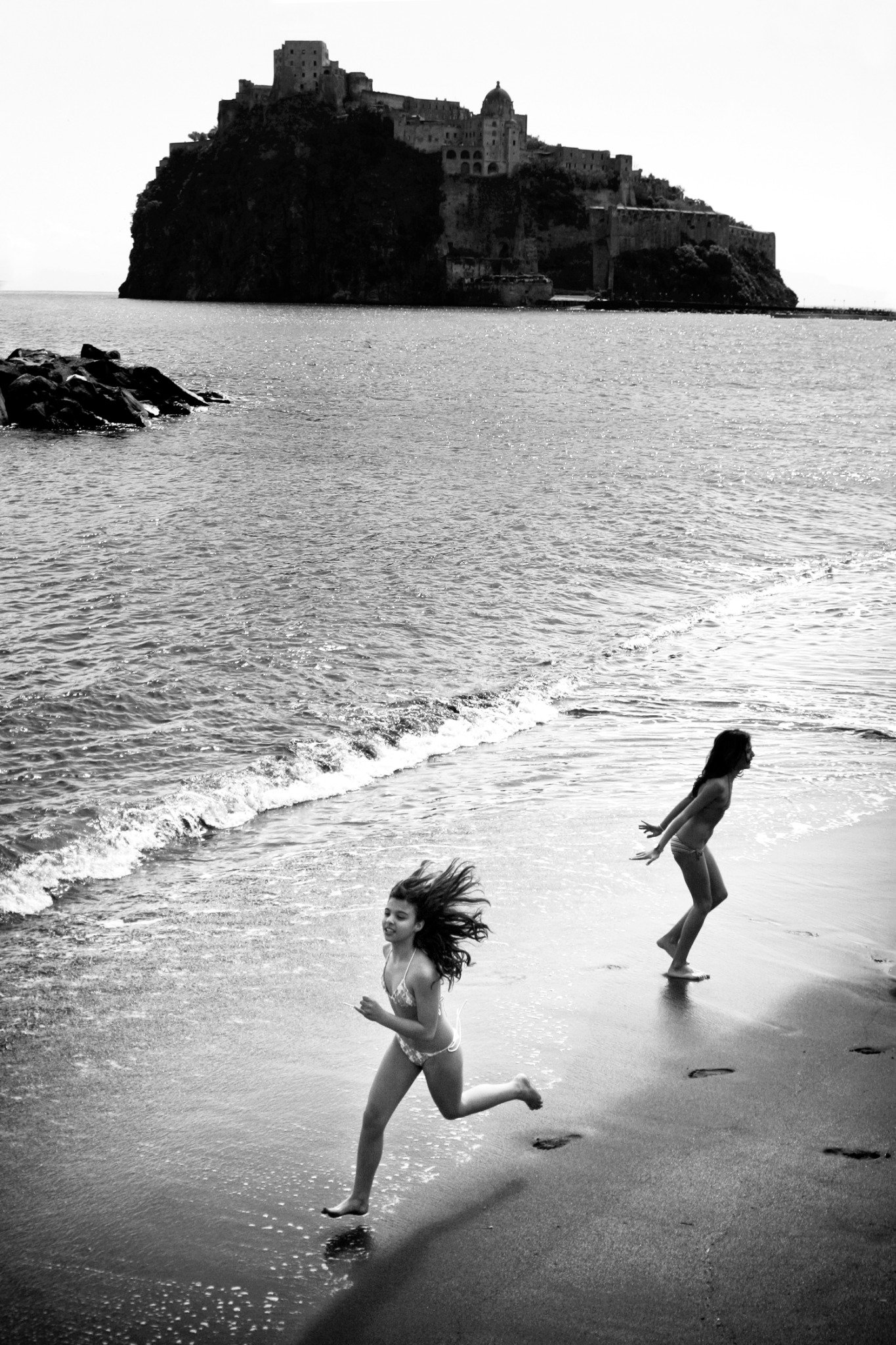 Children at the shoreline